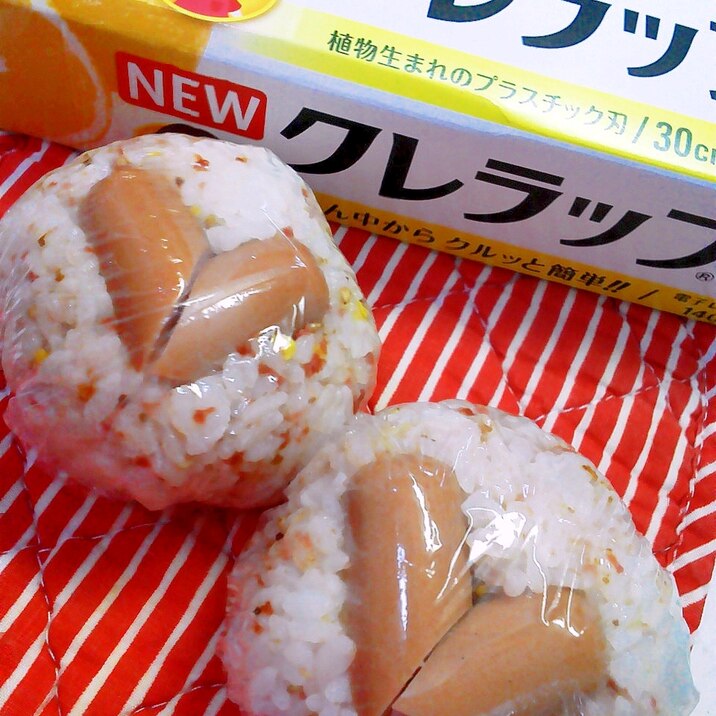 簡単 ハートのデコおにぎり レシピ 作り方 By ちっち0909 楽天レシピ 簡単 ハートのデコおにぎり レシピ 作り方 By ちっち0909 楽天レシピ